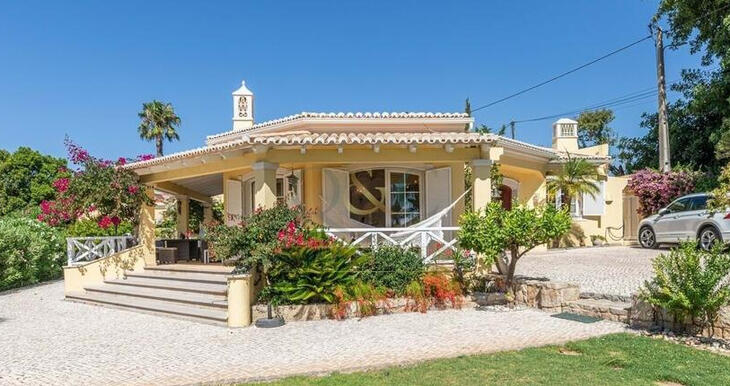 Buying a property in Portugal