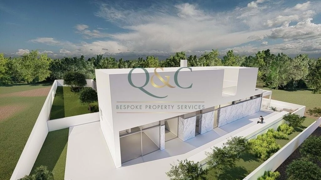 Villa com 3 quartos à venda em Loulé (São Clemente) Villa com 3 quartos à venda em Loulé (São Clemente)