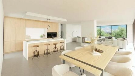 4 Bedroom Land For Sale in Santa Catarina da Fonte do Bispo