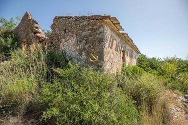 Ruin For Sale in Loulé (São Sebastião)