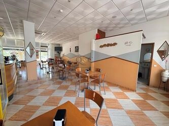 Commercial property à vendre à São Brás de Alportel