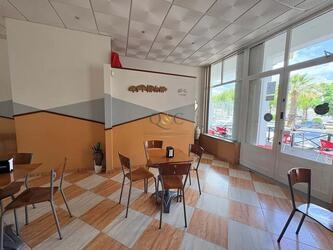 Commercial property à vendre à São Brás de Alportel