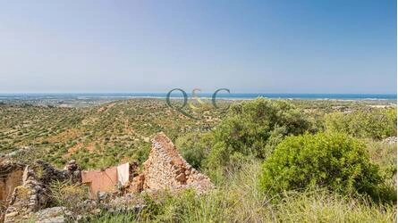 Ruin à vendre à Loulé (São Sebastião)