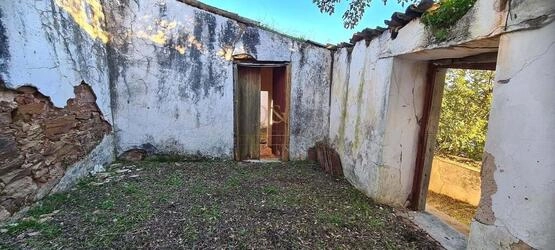 Land with project à venda em São Brás de Alportel