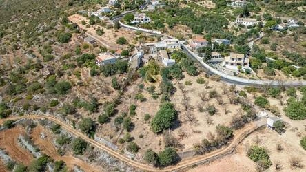 Ruin à venda em Loulé (São Sebastião)