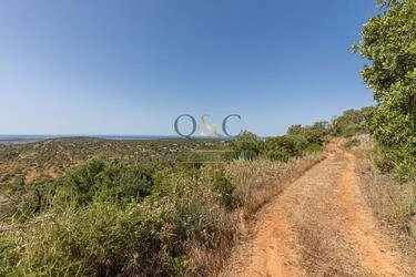 Ruin à venda em Loulé (São Sebastião)
