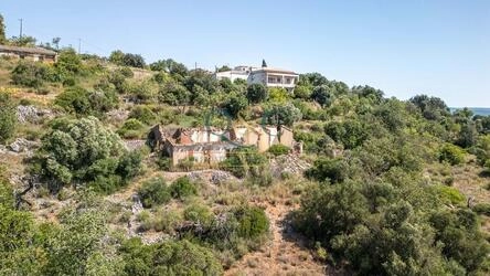 Ruin à venda em Loulé (São Sebastião)