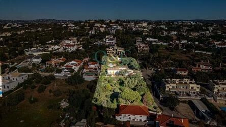 Villa to be renovated à venda em Loulé (São Clemente)