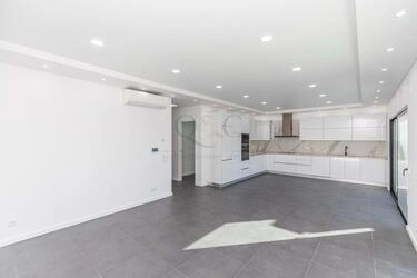 2 Bedroom Semi-detached For Sale in São Brás de Alportel