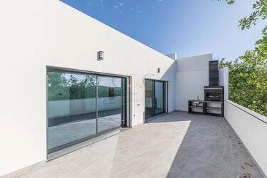 Semi-detached com 2 quartos à venda em São Brás de Alportel
