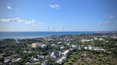 3 Bedroom Apartment For Sale in Almancil