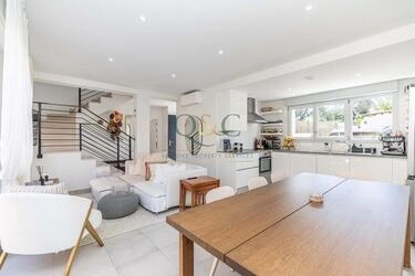 Semi-detached avec 3 chambres à vendre à Loulé (São Clemente