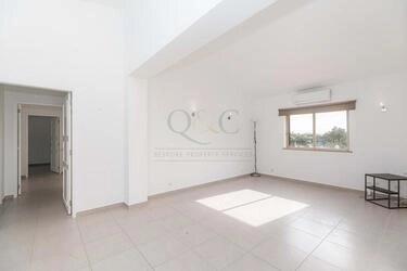 Apartment com 3 quartos à venda em Almancil
