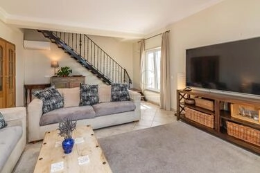 Apartment avec 4 chambres à vendre à Santa Bárbara de Nexe