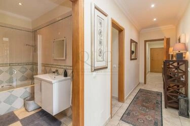 Apartment avec 4 chambres à vendre à Santa Bárbara de Nexe