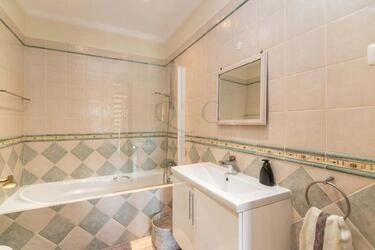 Apartment com 4 quartos à venda em Santa Bárbara de Nexe