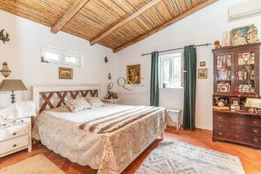 Farmhouse com 4 quartos à venda em São Brás de Alportel