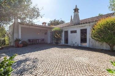 Farmhouse com 4 quartos à venda em São Brás de Alportel