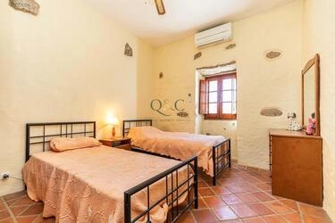 Farmhouse com 5 quartos à venda em São Brás de Alportel
