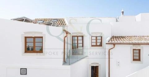 Building avec 7 chambres à vendre à Boliqueime