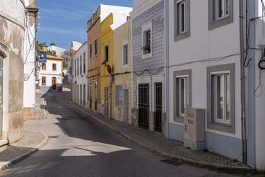Building com 7 quartos à venda em Boliqueime