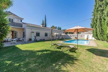 Farmhouse com 9 quartos à venda em São Brás de Alportel