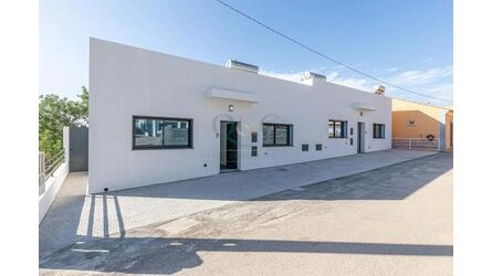 2 Bedroom Semi-detached For Sale in São Brás de Alportel