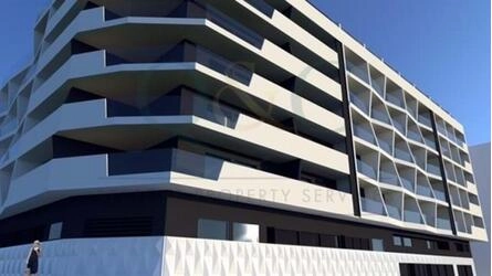 2 Bedroom Apartment For Sale in Loulé (São Clemente)