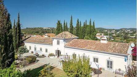 Farmhouse com 9 quartos à venda em São Brás de Alportel