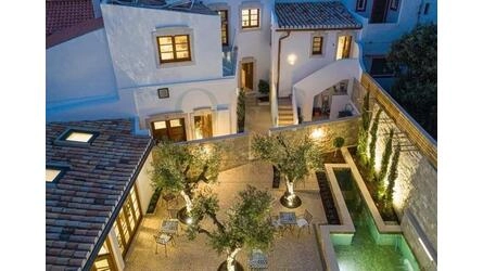 7 Bedroom Building For Sale in Boliqueime