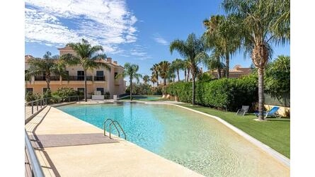 2 Bedroom Apartment For Sale in Santa Bárbara de Nexe