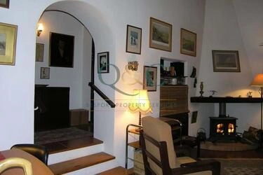 2 Bedroom Villa For Sale in Querença