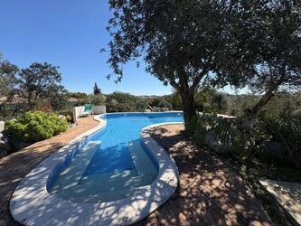 2 Bedroom Villa For Sale in São Brás de Alportel