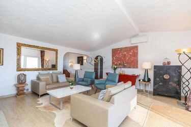 2 Bedroom Villa For Sale in Santa Bárbara de Nexe