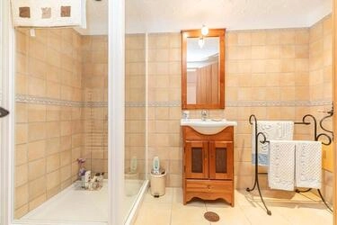 3 Bedroom Villa For Sale in Alte