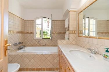 3 Bedroom Villa For Sale in Loulé (São Clemente)