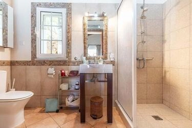 3 Bedroom Villa For Sale in Salir
