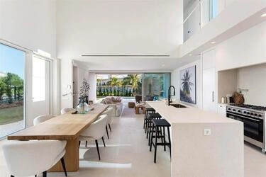 3 Bedroom Villa For Sale in Santa Bárbara de Nexe