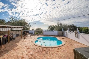 3 Bedroom Villa For Sale in São Brás de Alportel