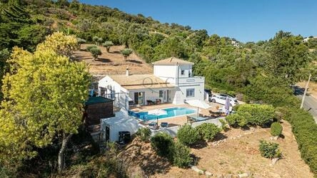 3 Bedroom Villa For Sale in São Brás de Alportel