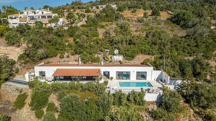 3 Bedroom Villa For Sale in São Brás de Alportel