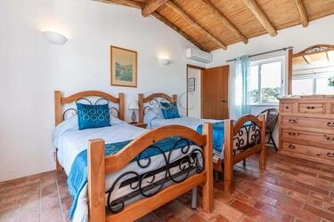 3 Bedroom Villa For Sale in São Brás de Alportel