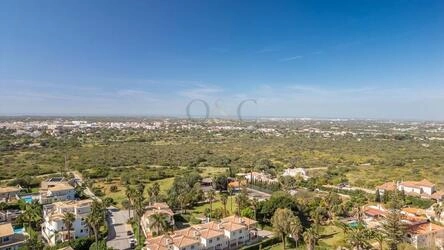 3 Bedroom Villa For Sale in Almancil