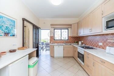 3 Bedroom Villa For Sale in Almancil