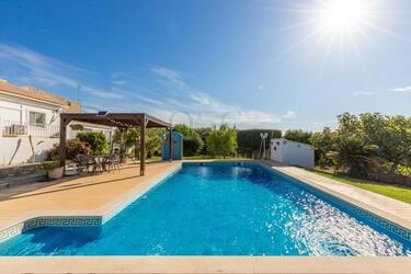 3 Bedroom Villa For Sale in São Brás de Alportel
