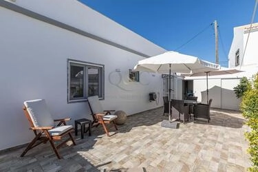 3 Bedroom Villa For Sale in Almancil