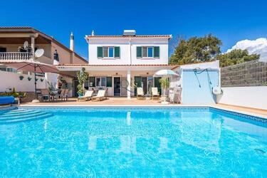 Villa avec 3 chambres à vendre à Fuseta