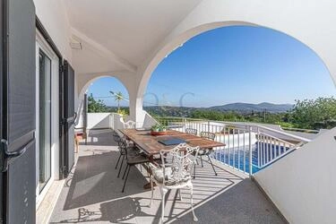 Villa avec 3 chambres à vendre à Santa Bárbara de Nexe