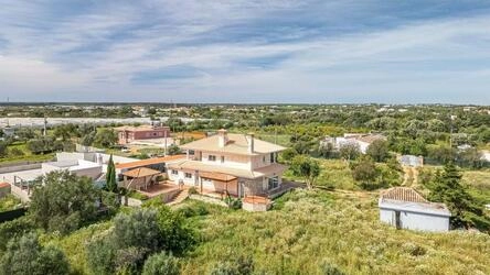Villa avec 3 chambres à vendre à Santa Bárbara de Nexe