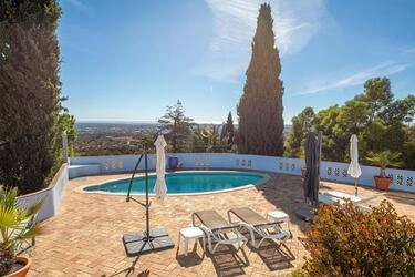 Villa com 2 quartos à venda em Santa Bárbara de Nexe
